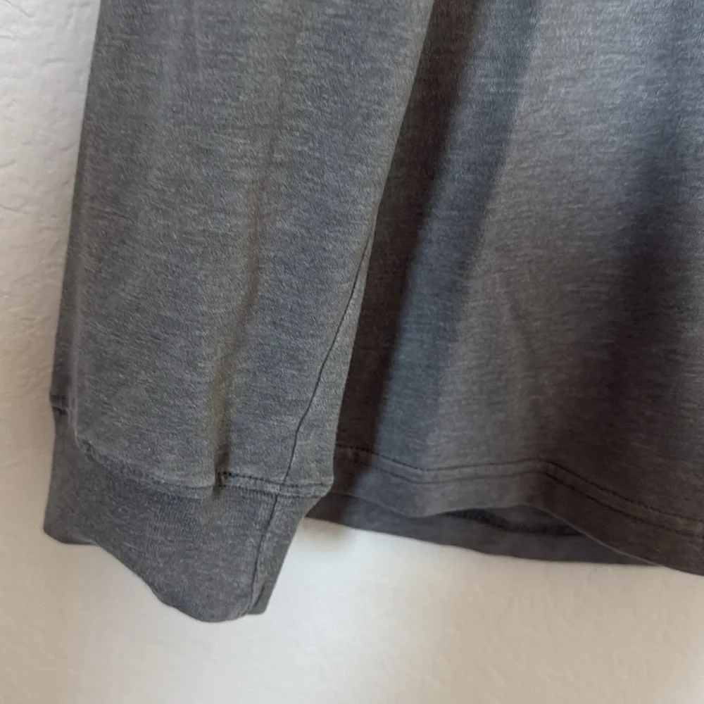 The‎ North Face Men's Charcoal Long Sleeve Tee